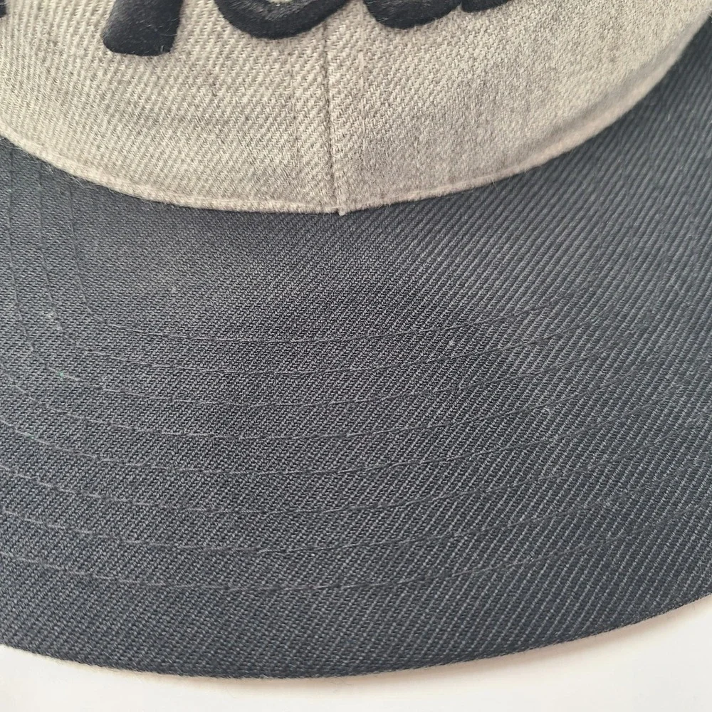 Miami Heat Hat Snapback Mitchell & Ness Gray Black NBA Script Wool Blend Men‎